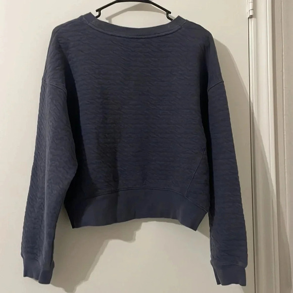 Women's Quilted Crew Sweatshirt - All in Motion Slate XS, Grey - Picture 3 of 6